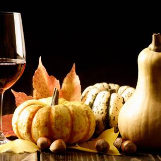 Thanksgiving wine wallpaper