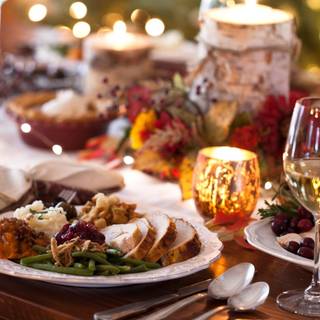 Thanksgiving wine wallpaper