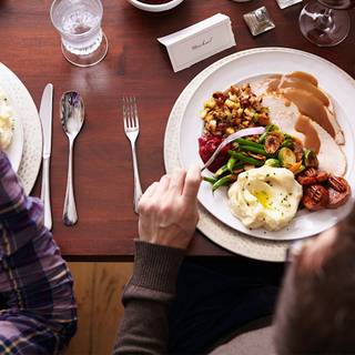 Thanksgiving wine wallpaper