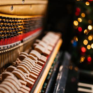 Christmas piano wallpaper