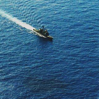 US Navy iPhone wallpaper