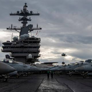 US Navy iPhone wallpaper