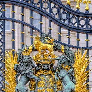 Palace iPhone wallpaper