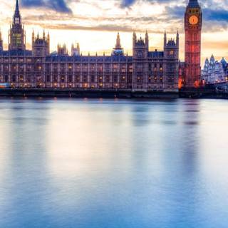 Palace iPhone wallpaper