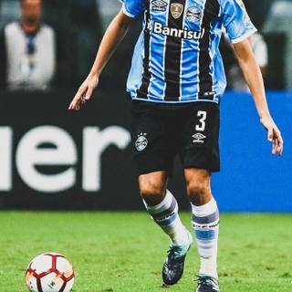 Pedro Geromel wallpaper