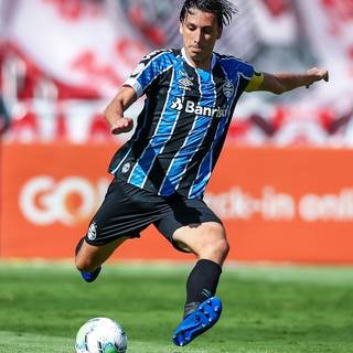 Pedro Geromel wallpaper