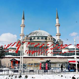 Instanbul winter wallpaper
