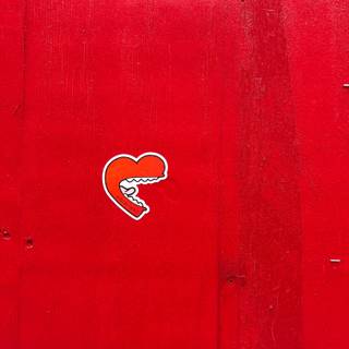 iPhone 14 red wallpaper