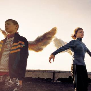 Lilya 4-ever wallpaper