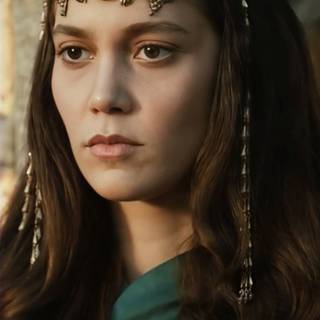 Gunseli Hatun wallpaper