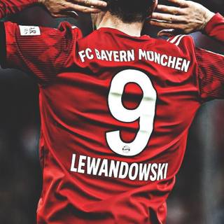 Lewandowski phone wallpaper