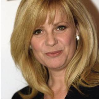 Bonnie Hunt wallpaper