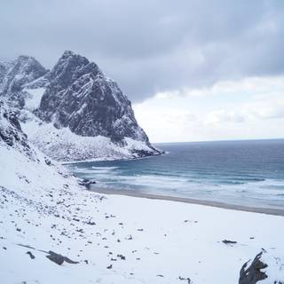 Winter coast wallpaper