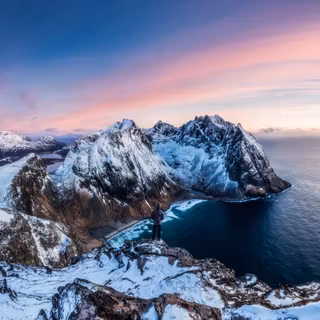 Winter coast wallpaper