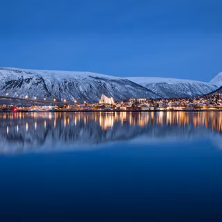 Winter coast wallpaper