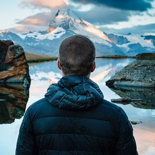 Winter iPhone 12 Pro wallpaper