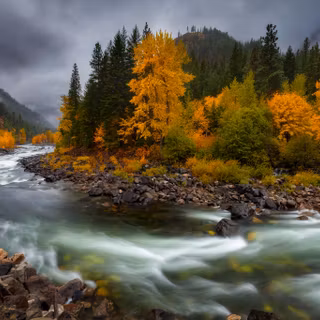 Autumn river landscape wallpaper