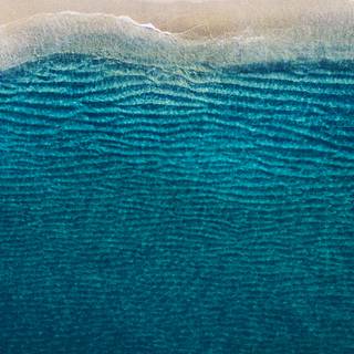 Minimal waves wallpaper