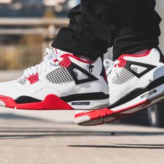 Jordan 4 red wallpaper