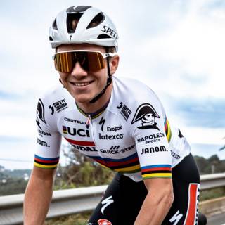 Remco Evenepoel wallpaper