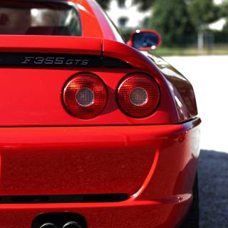Ferrari F355 iPhone wallpaper