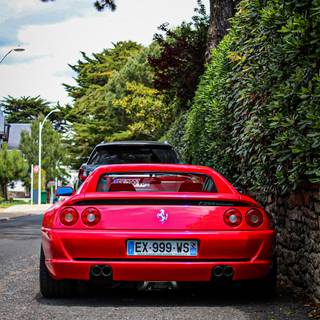 Ferrari F355 iPhone wallpaper