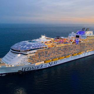 Wonder of the Seas wallpaper