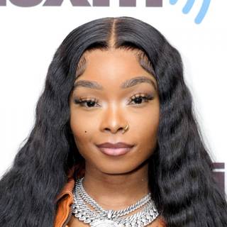 Lola Brooke wallpaper