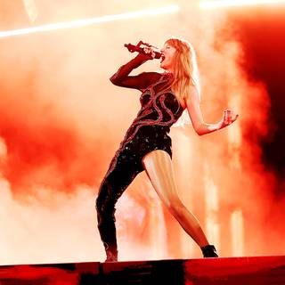 Taylor Swift computer Eras Tour wallpaper