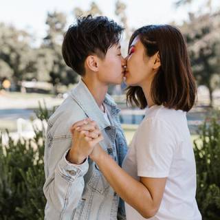 Lesbian girls HD wallpaper