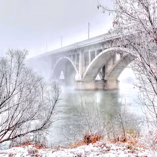 Winter bridge desktop wallpaper