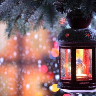 Christmas lamp wallpaper