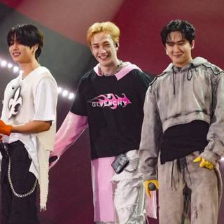 Stray Kids Rock Star wallpaper