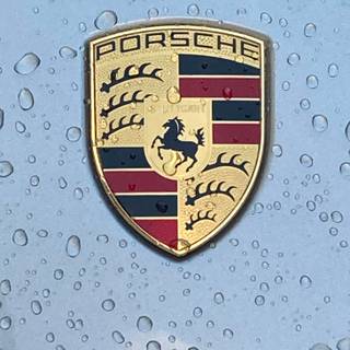Porsche logo iPhone wallpaper