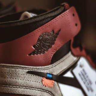 Nike iPhone 11 wallpaper