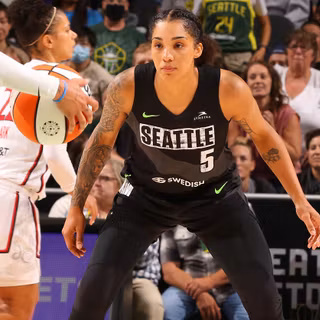 Gabby Williams wallpaper