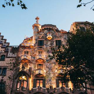 Casa Batlló wallpaper