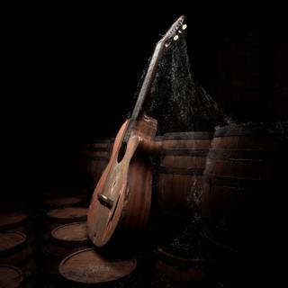 Old guitar wallpaper