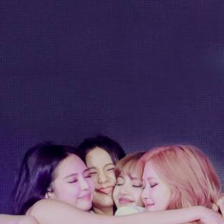 Jennie and Rose hug wallpaper