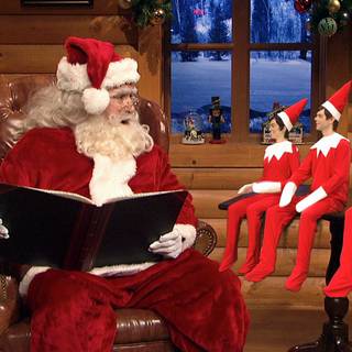 Elf on the Shelf Pete wallpaper