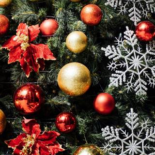 1366x768 Christmas wallpaper