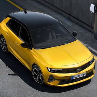 Opel Astra 2023 wallpaper
