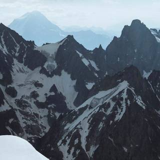 Mountain winter iPhone wallpaper