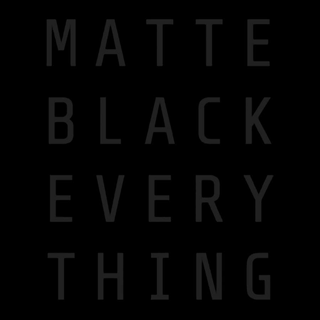 Full black 4k iPhone wallpaper