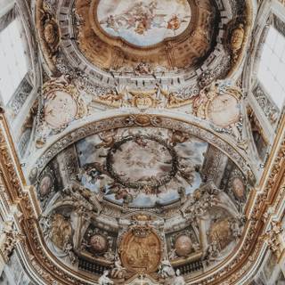 Baroque architecture wallpaper
