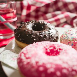 Donuts 4k wallpaper