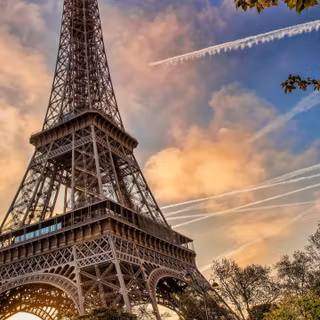 Eiffel Tower iPhone wallpaper