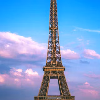 Eiffel Tower iPhone wallpaper