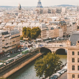 Eiffel Tower iPhone wallpaper