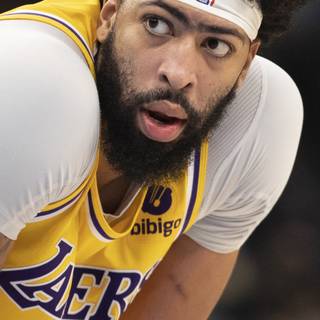 Anthony Davis iPhone wallpaper